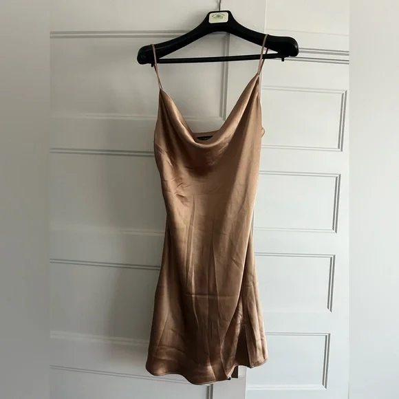 BRAND NEW NEVER WORN Satin mini dress in gold Large Dynamite BRAND NEW NEVER WORN Satin mini dress in gold Large Dynamite